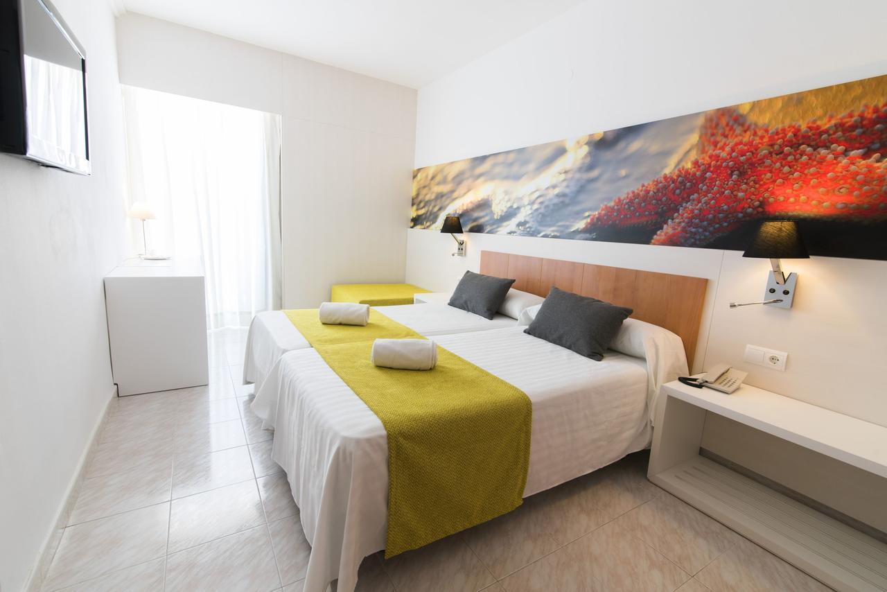 Azuline Hotel Pacific Sant Antoni de Portmany Dış mekan fotoğraf