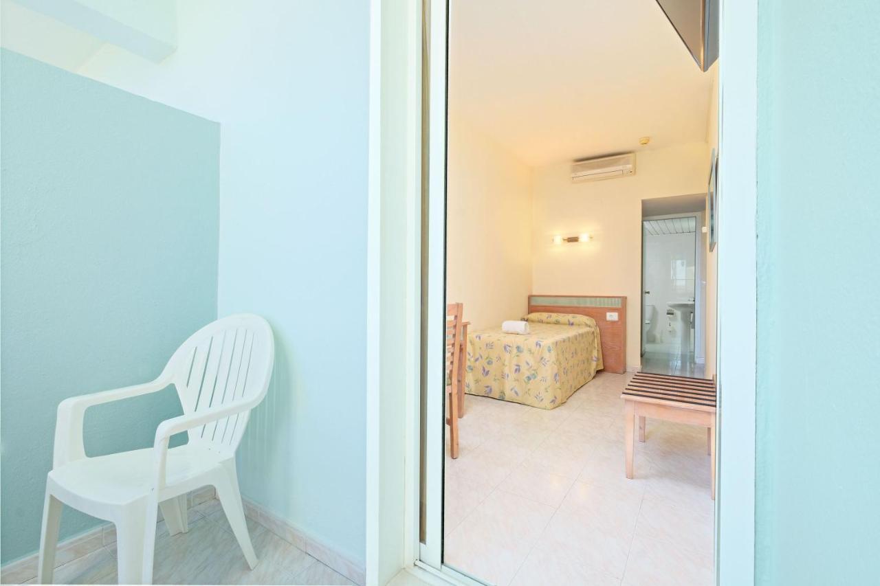 Azuline Hotel Pacific Sant Antoni de Portmany Dış mekan fotoğraf